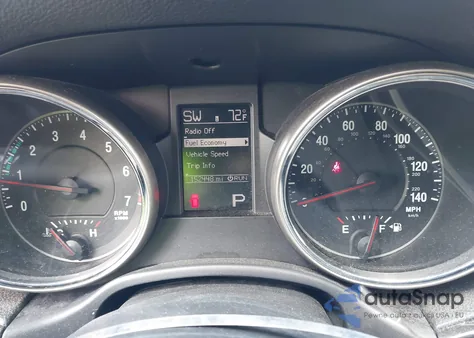 2011 Jeep Grand Cherokee Laredo from USA, damaged, VIN 1J4RR4GG0BC556571